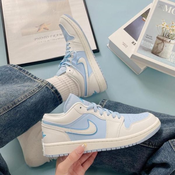 Air Jordan 1 Low Reverse Ice Blue - uaessss