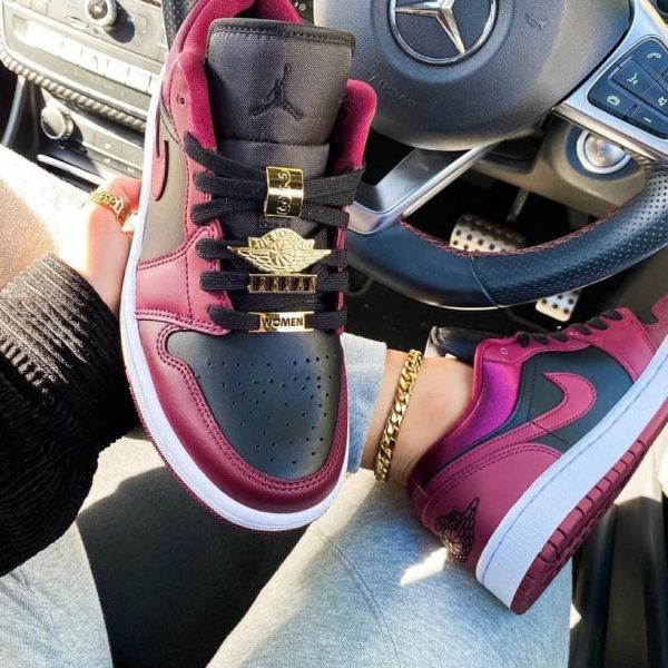 AIR JORDAN 1 LOW SE "Beetroot" - uaessss