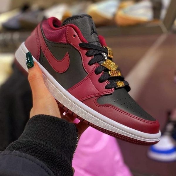 AIR JORDAN 1 LOW SE "Beetroot" - uaessss