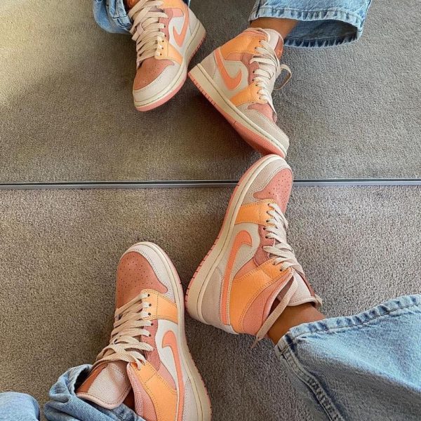 Air jordan 1 Mid Apricot Orange - uaessss