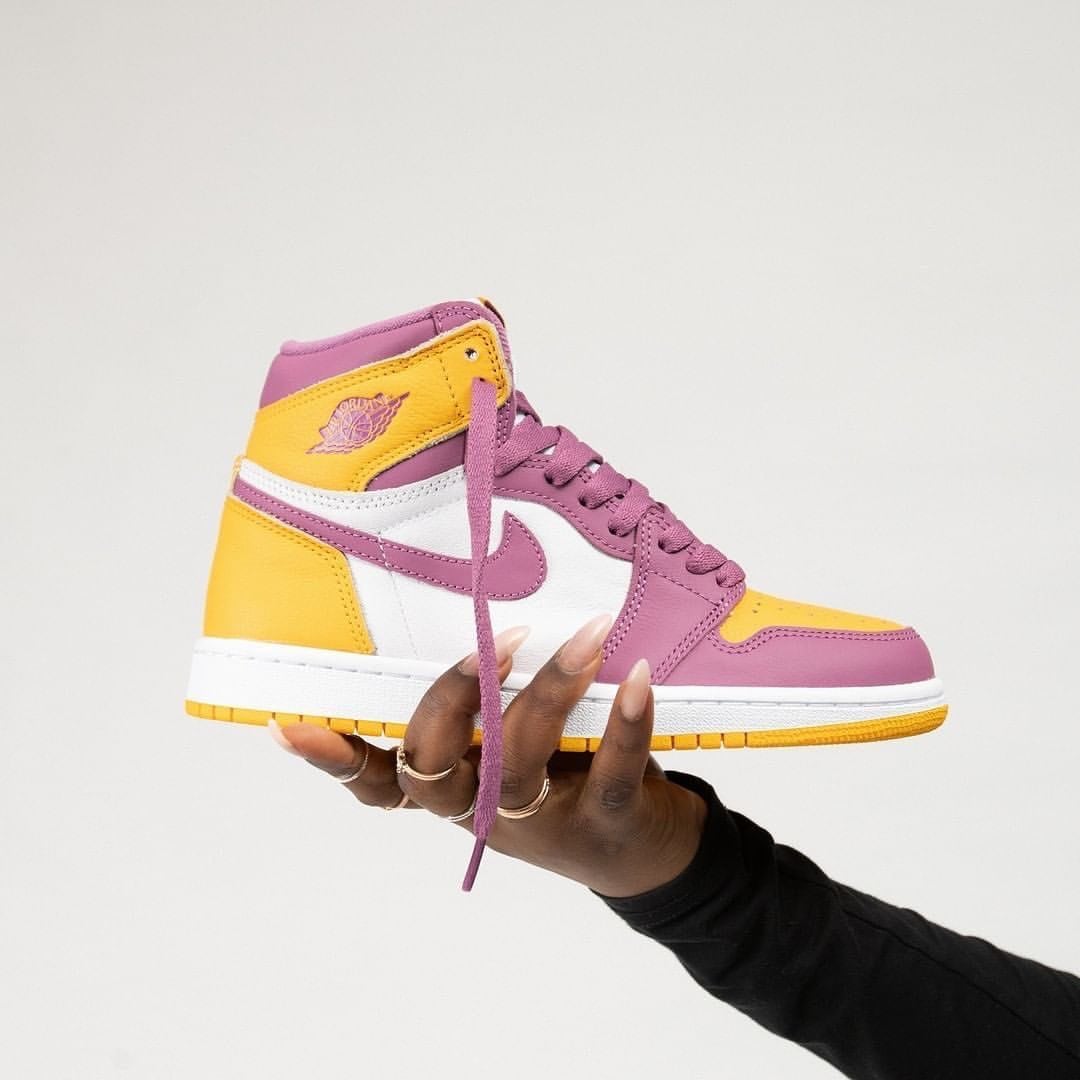 air-jordan-1-mid-chile-red-418974 | UAE SPORT STORE Air Jordan 1 Mid Chile Red 418974 | UAE Sport Store