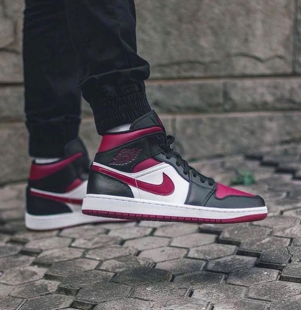 air-jordan-1-mid-noble-red-103815 | UAE SPORT STORE Air jordan 1 Mid Noble Red - uaessss
