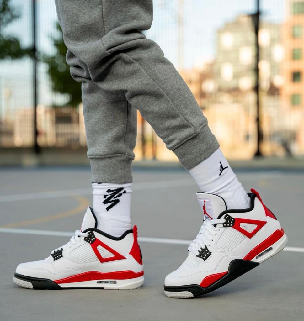 air-jordan-4-red-cement-901213 Air Jordan 4 “Red Cement” - uaessss