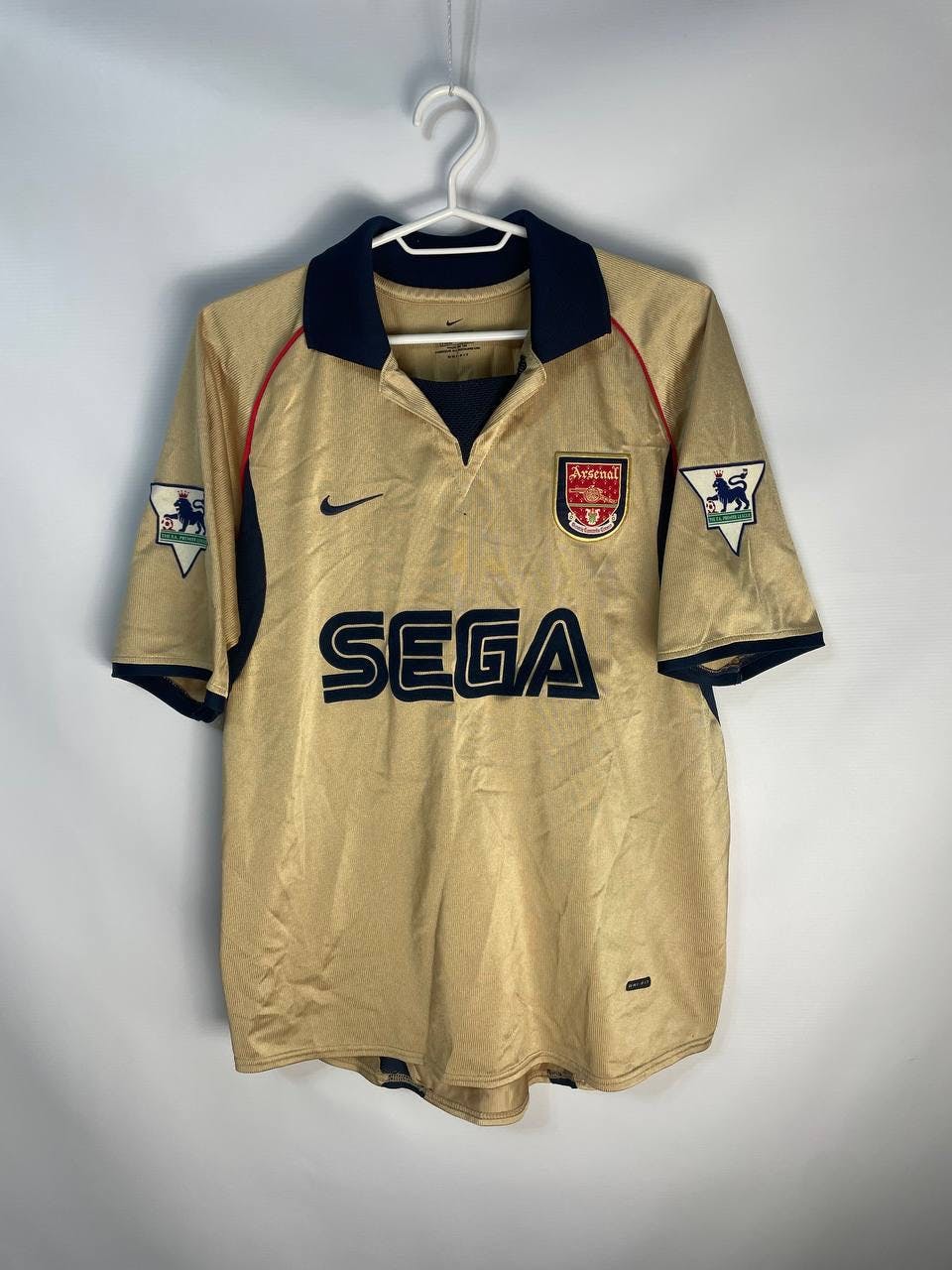 arsenal-away-classic-200102-with-henry-14-830314 | UAE SPORT STORE Arsenal AWAY Classic 2001/02 With Henry 14 - uaessss