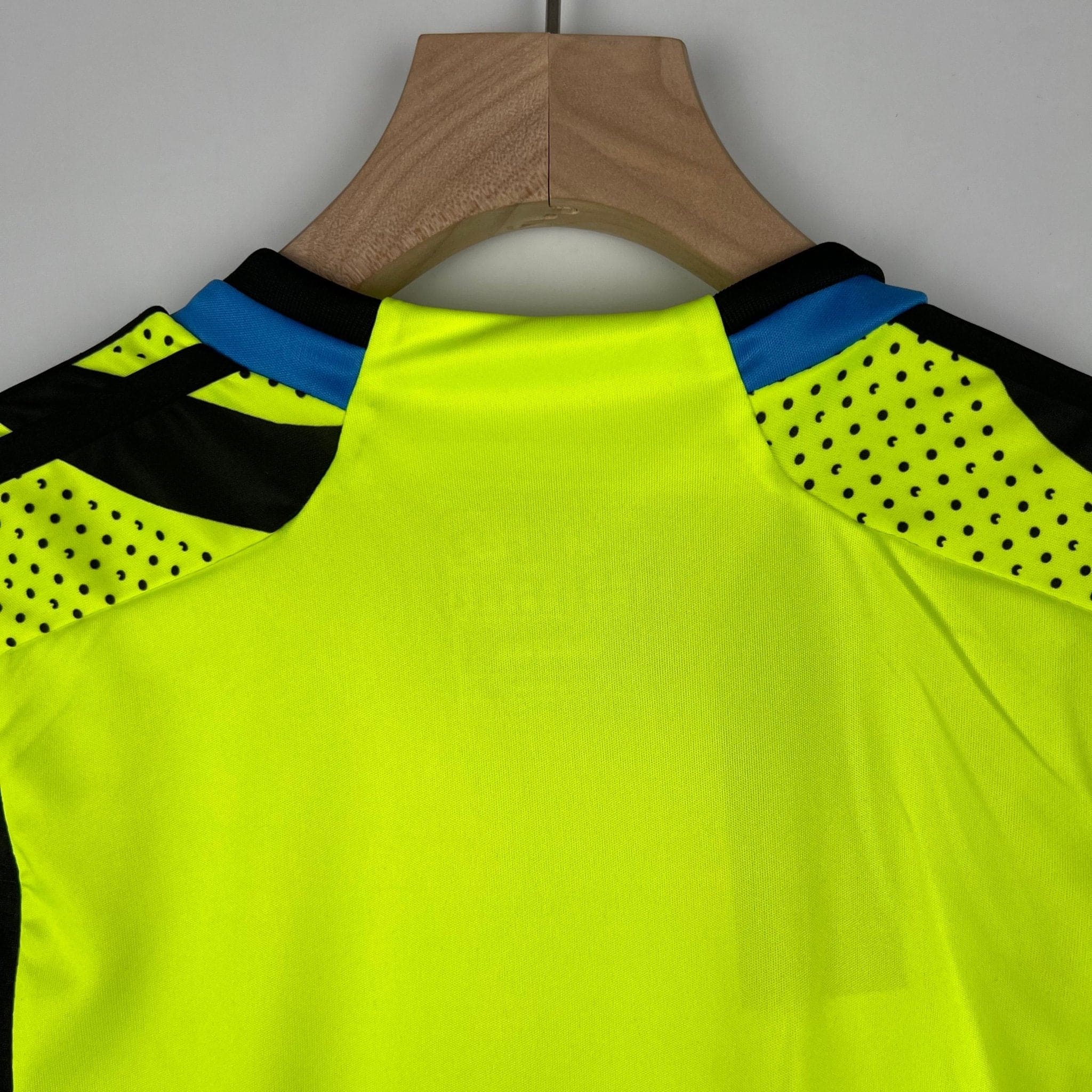 arsenal-away-kit-kids-202324-963378 | UAE SPORT STORE ARSENAL AWAY kit kids 2023/24 - uaessss