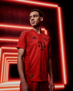 Bayern Munich Home Player Version jersey 2024/25 - uaessss