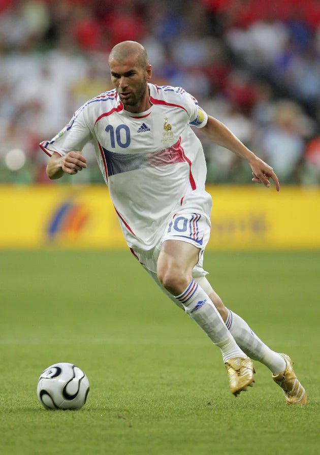 france-classic-away-2006-with-zidane-10-807870 | UAE SPORT STORE France Classic Away 2006 with Zidane 10 - uaessss