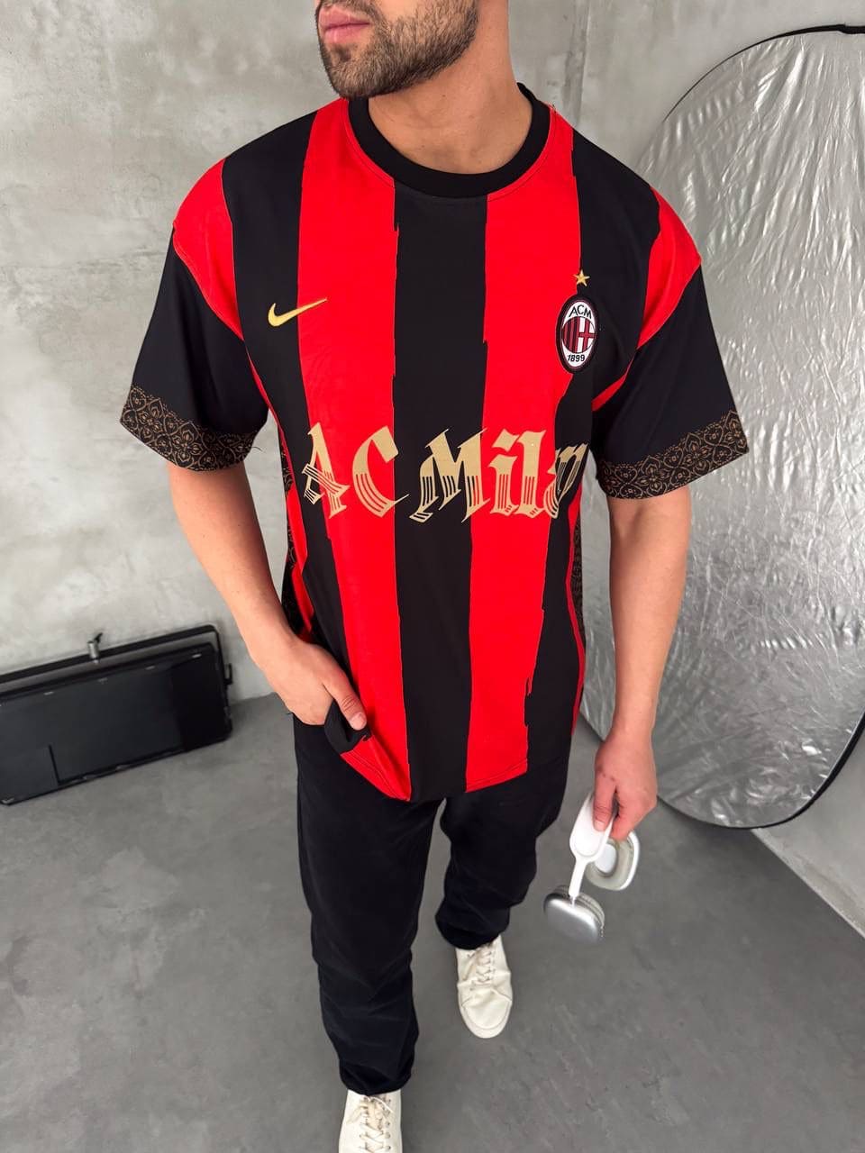 478f91d3-afa3-4024-8385-6d8c45f9e543 | UAE SPORT STORE Milan Inspired 80 Oversized Striped Jersey Tee Red Black Gold