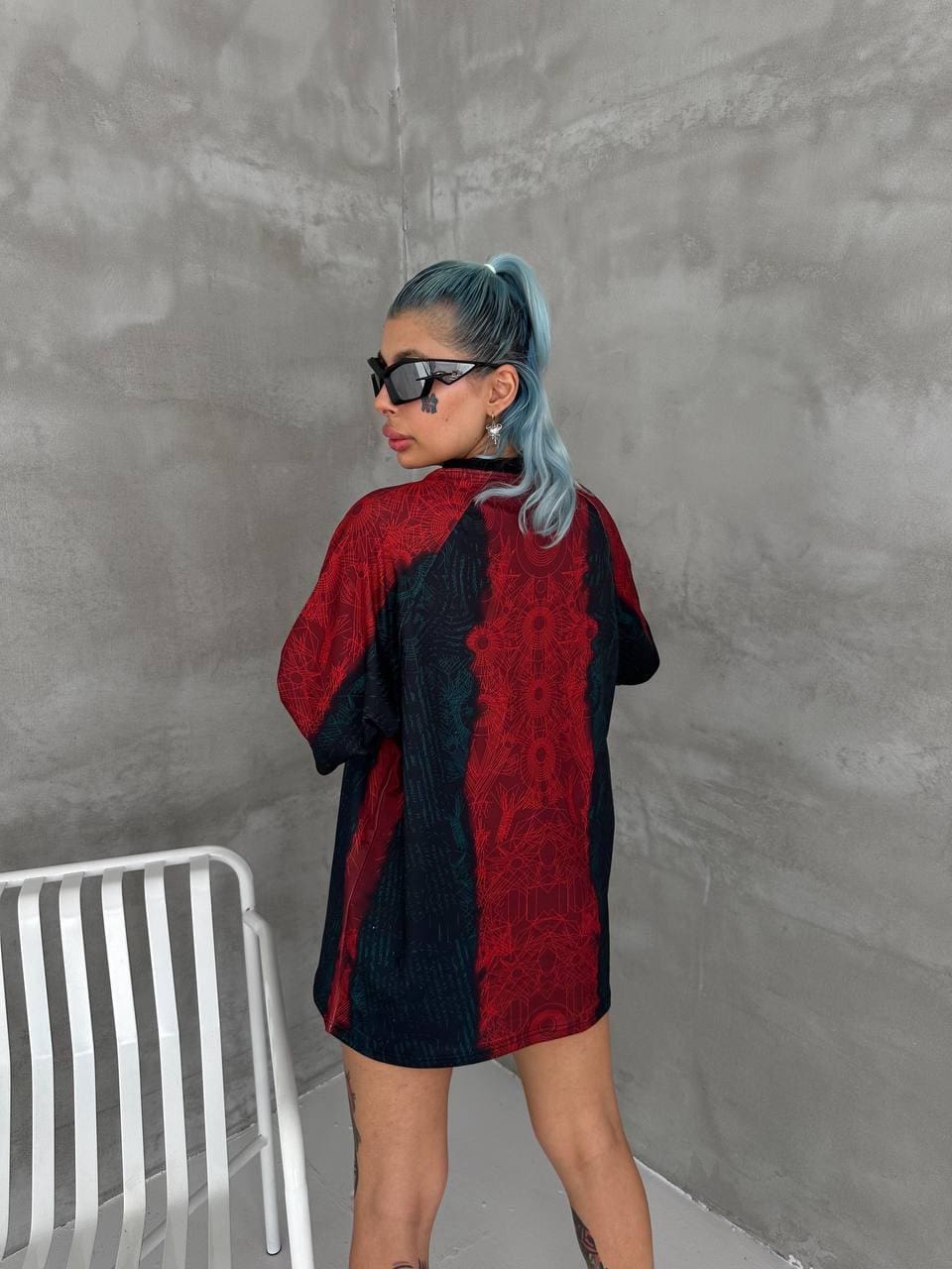 61b5c9ec-c31f-45bf-8715-a437ae680e76 | UAE SPORT STORE Barcelona Inspired Oversized Geo Print Jersey Tee Red Teal Gold