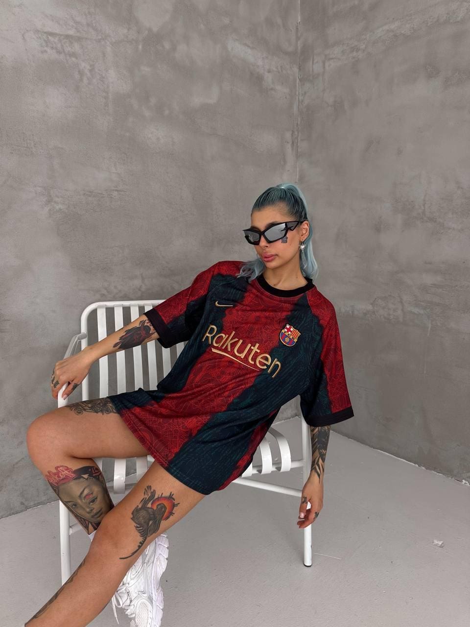 af3da929-6bec-4c48-abad-df568048aa56 | UAE SPORT STORE Barcelona Inspired Oversized Geo Print Jersey Tee Red Teal Gold
