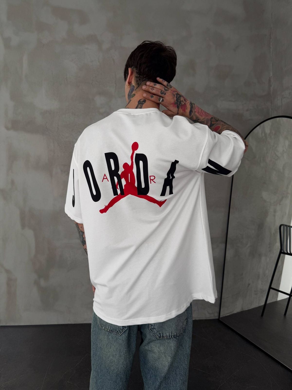 bd76d837-8cf7-42a9-bf72-bad617bfcbd9 | UAE SPORT STORE Men’s Oversized White Streetwear T-Shirt with Back Graphic Print