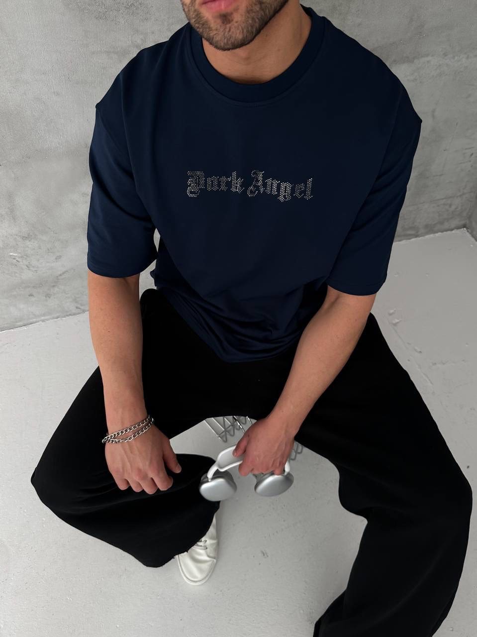 c1fa21f8-4e7d-4d8c-9ce5-fa6c79aa375d | UAE SPORT STORE Men’s Navy Oversized Dark Angel Rhinestone T-Shirt