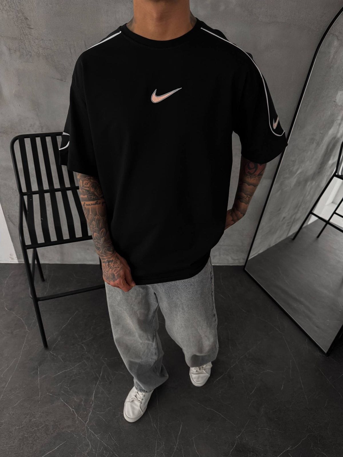 cc75c852-f121-4053-b632-35fbf2a5a208 | UAE SPORT STORE Men’s Oversized Black T-Shirt with White Piping