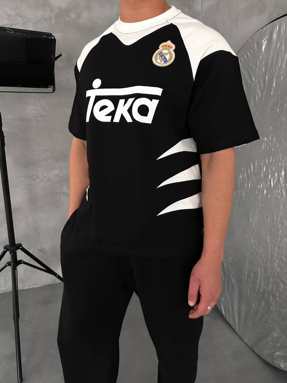 d4b23030-8aa1-4205-a723-8a763a594bd4 | UAE SPORT STORE Real Madrid-Inspired Retro Football Jersey Tee – Black/White