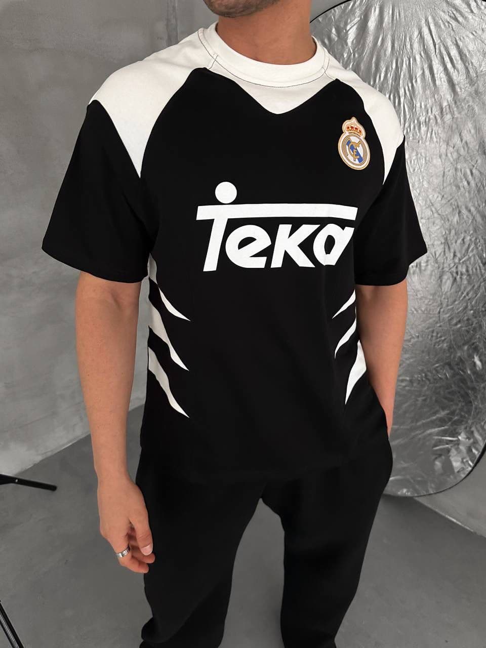 ddb8fcff-04d6-47e3-9c52-0a4177d7db7b | UAE SPORT STORE Real Madrid-Inspired Retro Football Jersey Tee – Black/White