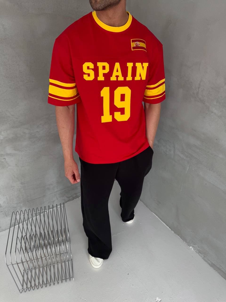 fbc693a4-ce53-48e2-8493-abd653e7fd0c | UAE SPORT STORE Spain-Inspired 19 Oversized Jersey Tee – Red/Yellow