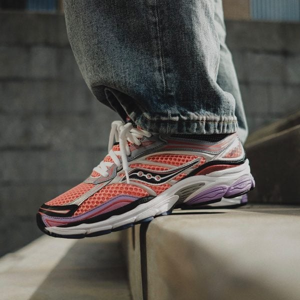 Saucony ProGrid Omni 9 Pink Purple