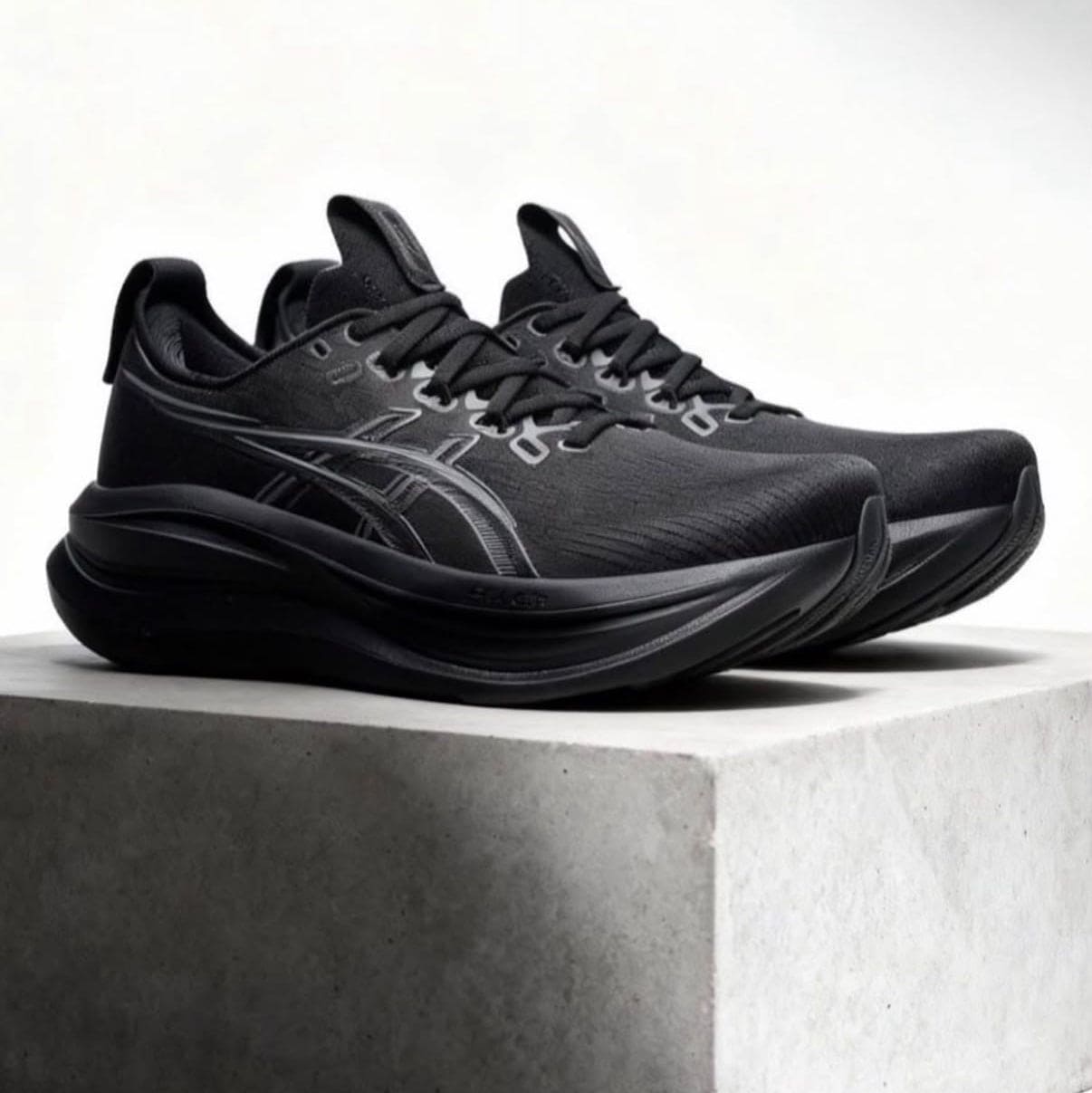 5ab6bd80-e7b8-4266-81c5-d002d8f4b377jpg | UAE SPORT STORE ASICS Gel-Nimbus 28 Black Graphite Grey