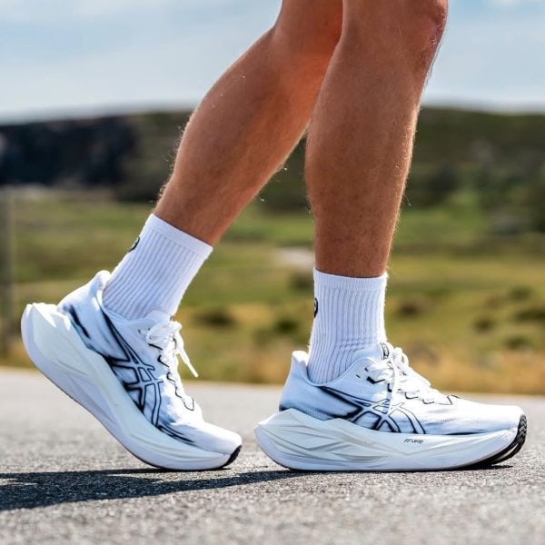 ASICS Superblast 3 White Black