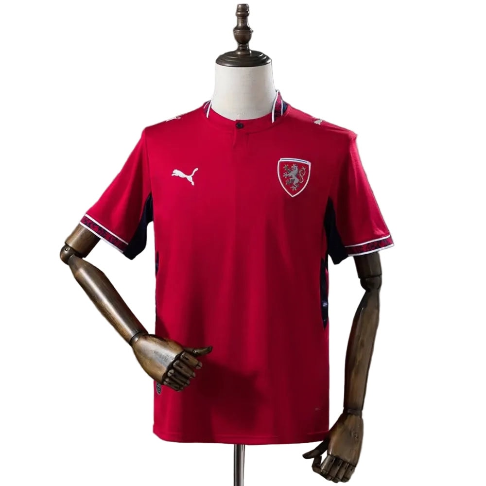 Tsjekkia-VM-2026-landslagsdrakt-Hjemmedrakt-Klassisk-rod | UAE SPORT STORE Tsjekkia Vm 2026 Landslagsdrakt Hjemmedrakt Klassisk Rod | UAE Sport Store