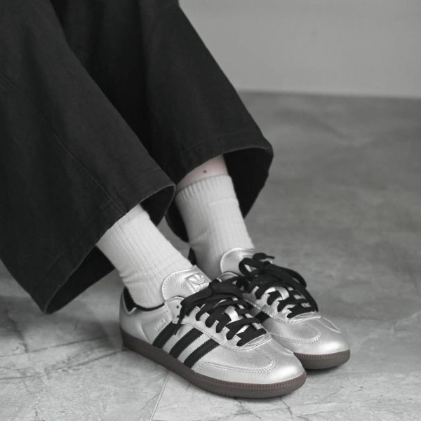 Adidas Samba OG Silver Metallic Black Gum