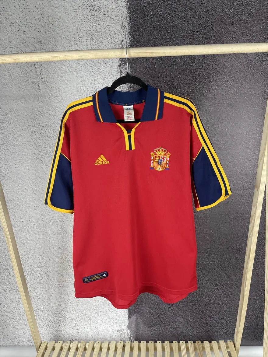 a840861579ef4fe9a8a6a9949d8292e5-1jpg | UAE SPORT STORE Spain Home Classic Jersey 1999s