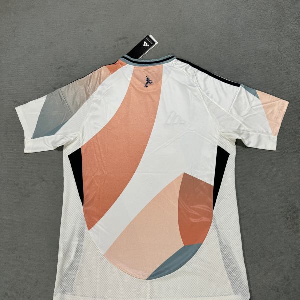 Ae1309710e4eda20abc4985789558041 1 | UAE Sport Store
