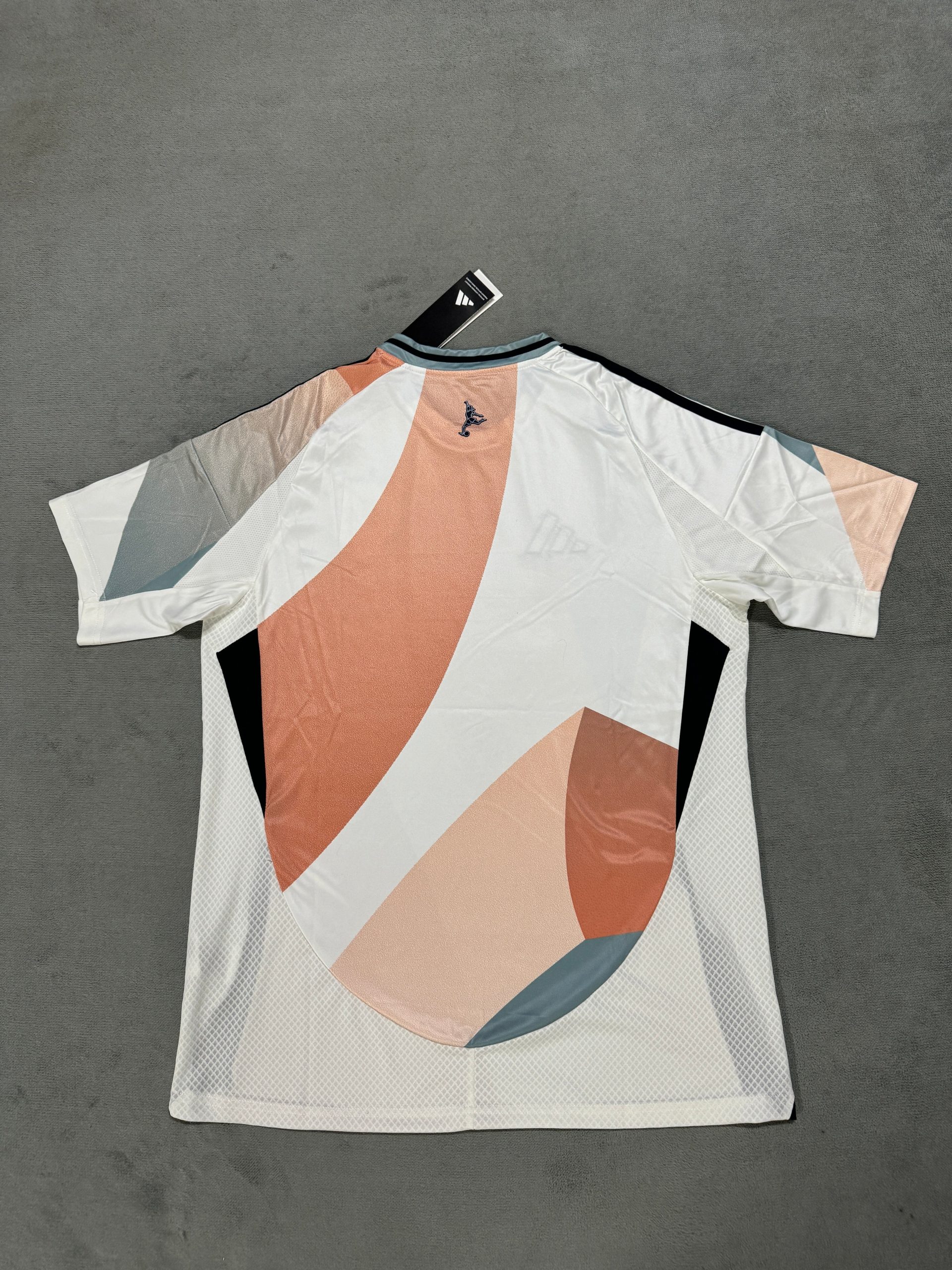 ae1309710e4eda20abc4985789558041-1jpg | UAE SPORT STORE Ae1309710e4eda20abc4985789558041 1 | UAE Sport Store