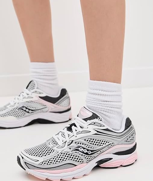 Saucony ProGrid Omni 9 Silver Pink