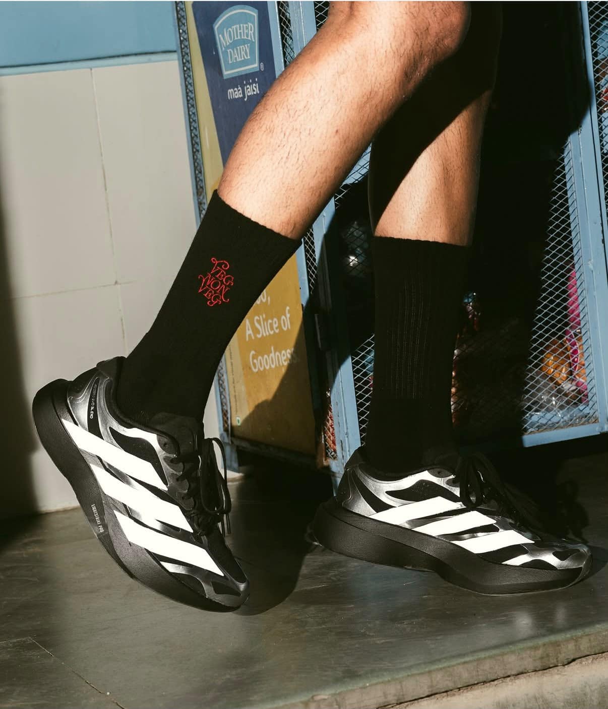 e37723a3-e601-4892-9fcf-912364c20c0bjpg | UAE SPORT STORE adidas Adizero EVO SL EXO Black White Silver