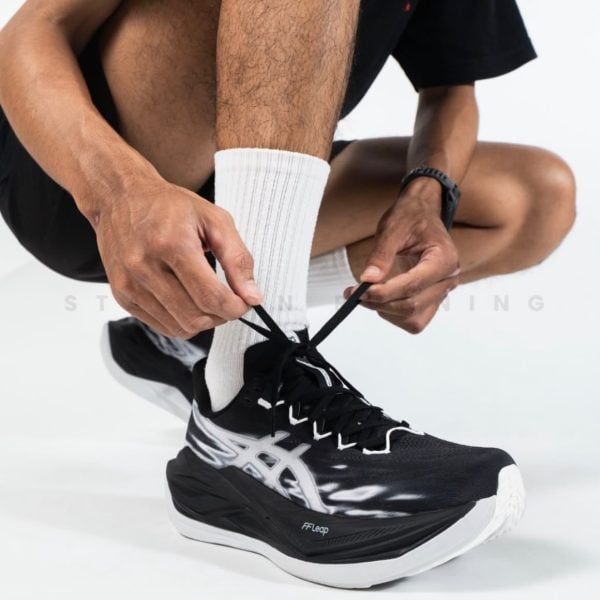ASICS Superblast 3 Black White