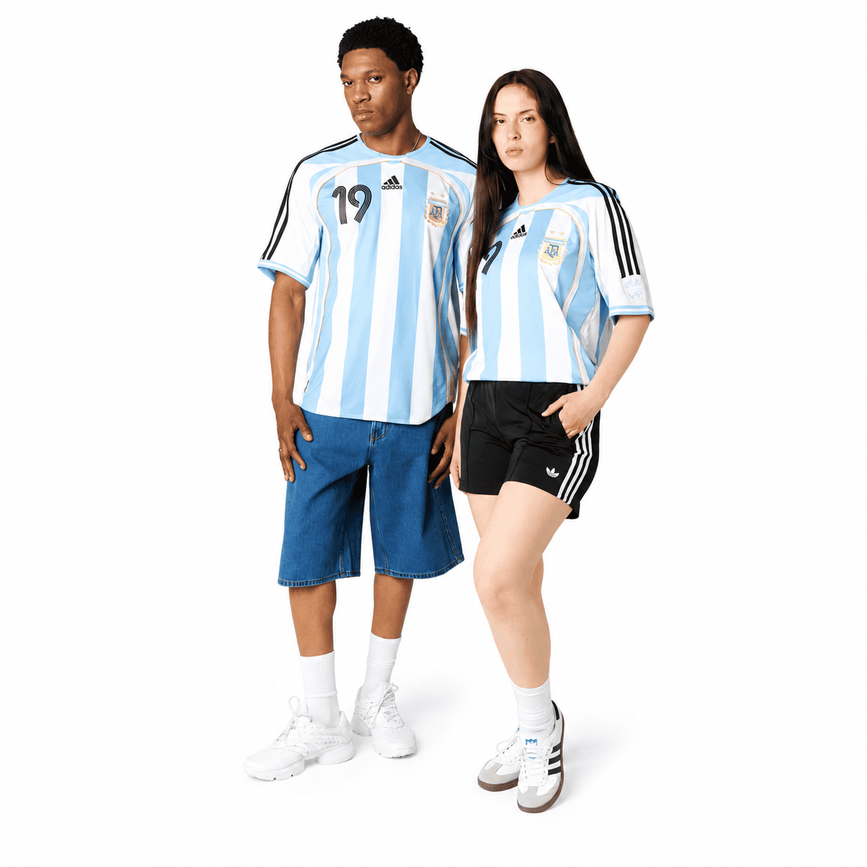 555_55ab1366-1697-4c52-bdd3-131729184e87png | UAE SPORT STORE Argentina 2006 retro jersey MESSI 19 full look