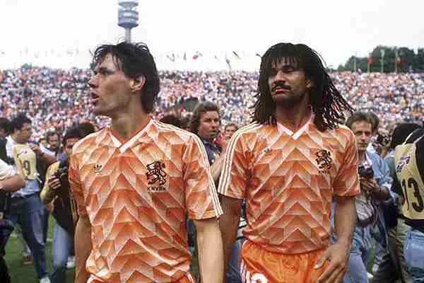 HolandaTitular1988_RetroJersey_AdaptedDesignVintageStyle2_600x400_c778a882-0b6a-434e-9d50-caaa161639c5jpg | UAE SPORT STORE Holandatitular1988 Retrojersey Adapteddesignvintagestyle2 600x400 C778a882 0b6a 434e 9d50 | UAE Sport Store