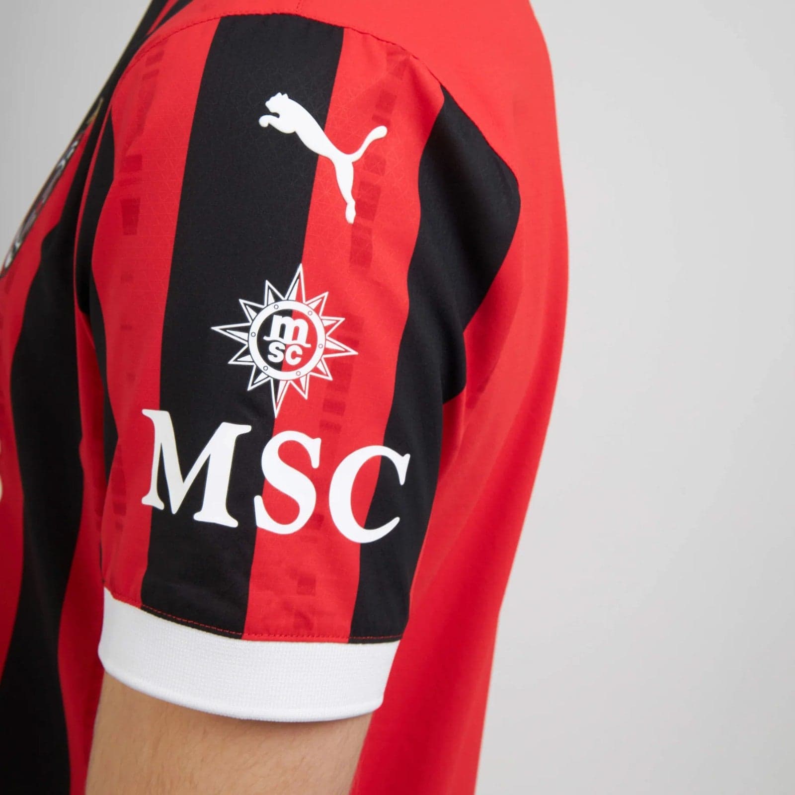 PufkGOM3iMEF0xP-2jpg | UAE SPORT STORE Pufkgom3imef0xp 2 | UAE Sport Store