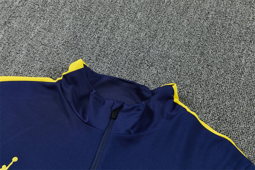 brazil-navy-training-tracksuit-2027-05 | UAE SPORT STORE Brazil Navy Training Tracksuit 2027 - collar and zip detail