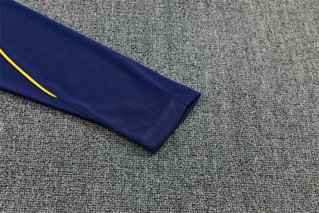 brazil-navy-training-tracksuit-2027-09 | UAE SPORT STORE Brazil Navy Training Tracksuit 2027 - sleeve cuff detail