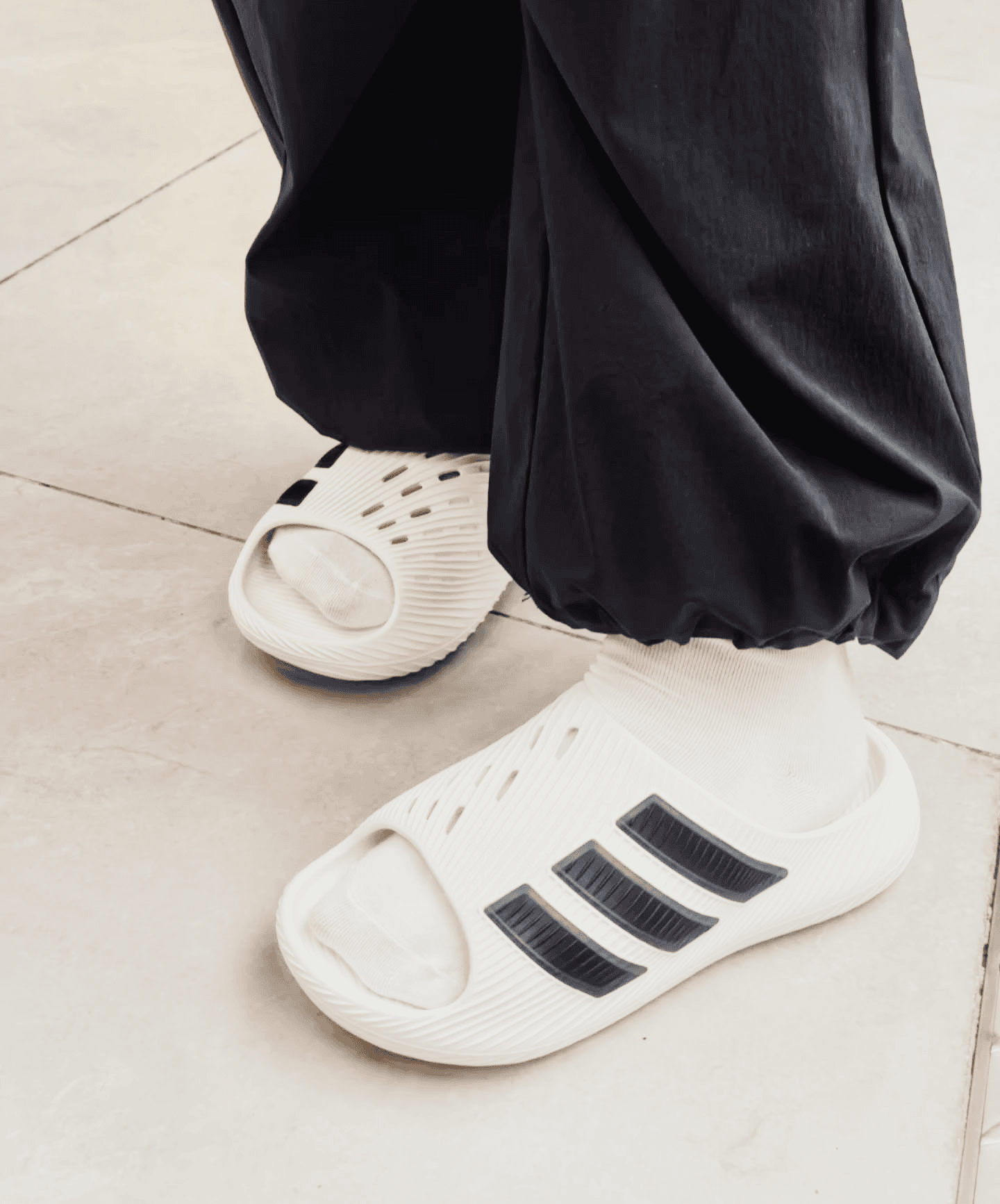 download_88cdc246-6870-4612-94b9-5b868d721bebpng | UAE SPORT STORE adidas Purechill Slides - Core White