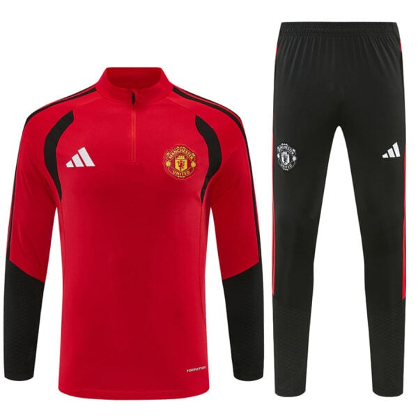 Manchester United Red Training Tracksuit 2027