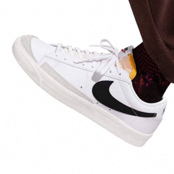 Nike Blazer Low 77 Vintage White Black On Foot | UAE Sport Store