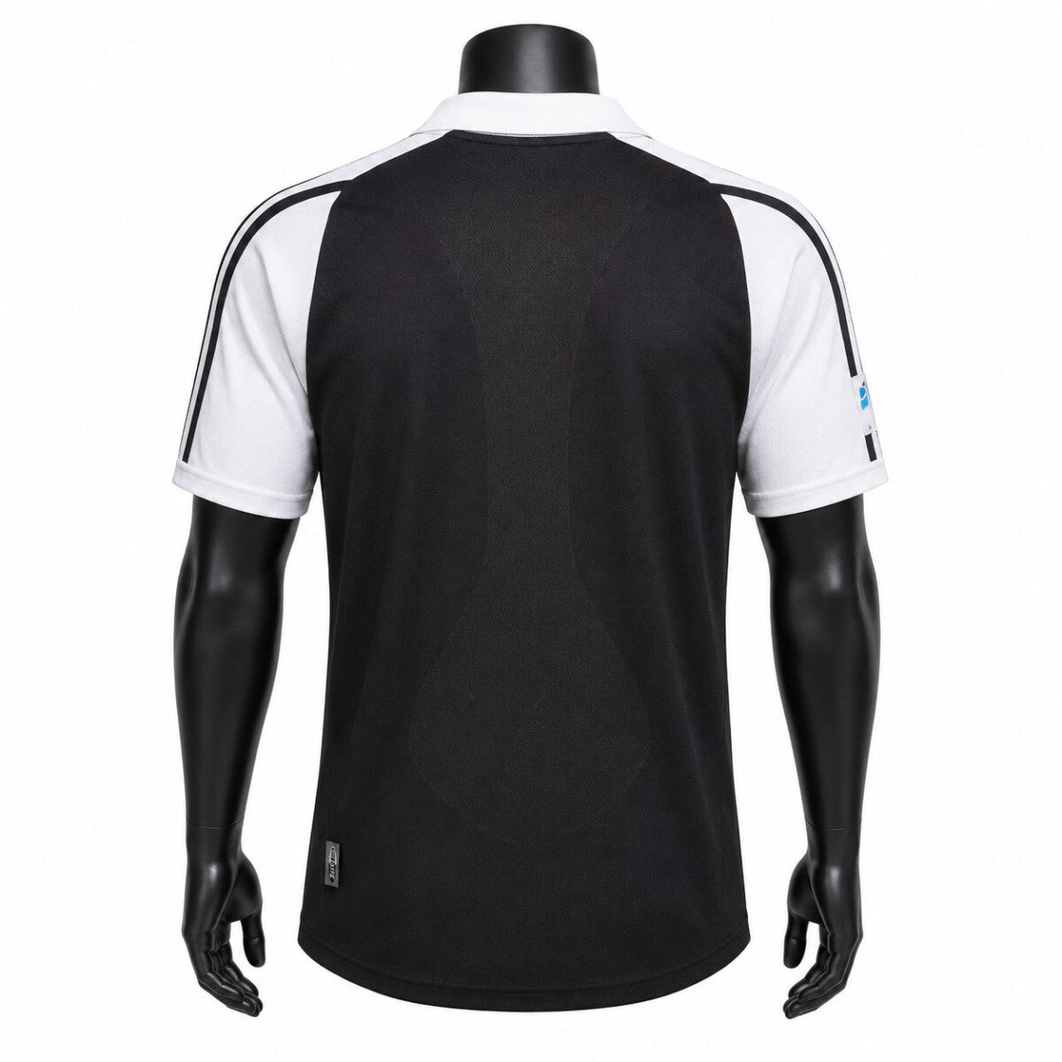 RM Away Classic 2001 back with white raglan sleeves