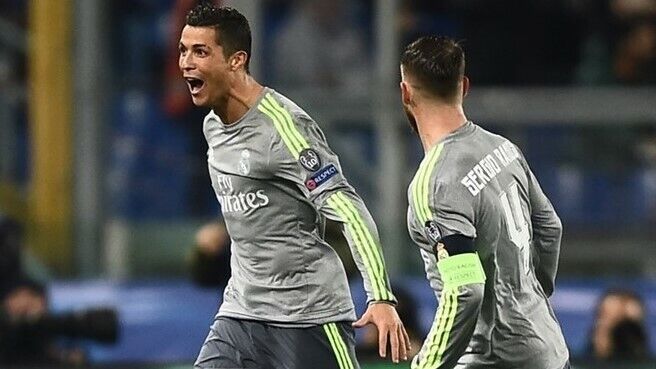 s-l1600_2_bdfc5cf7-632d-4d99-a76a-a7789d0217ddjpg | UAE SPORT STORE Real Madrid AWAY classic 15/16 RONALDO 7 JERSEY