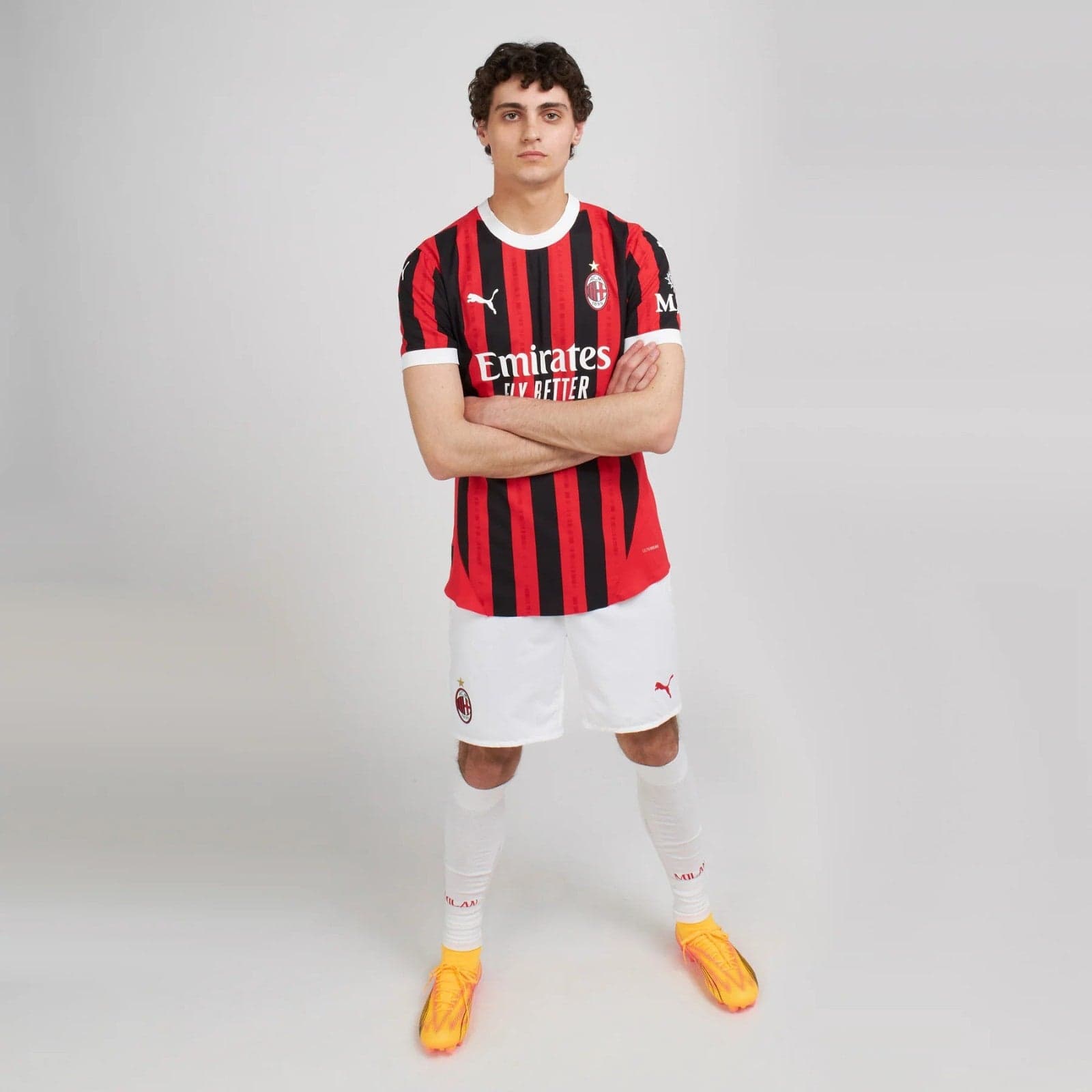 uY5Vr4eRWPuUvB4-1jpg | UAE SPORT STORE Uy5vr4erwpuuvb4 1 | UAE Sport Store