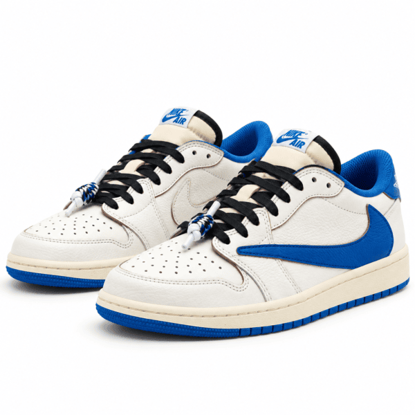 0b7037ed-bb41-4a3a-9e6f-2abcc7f8f959 - UAE SPORT STORE White and blue Nike Air sneakers with black laces and blue accents.