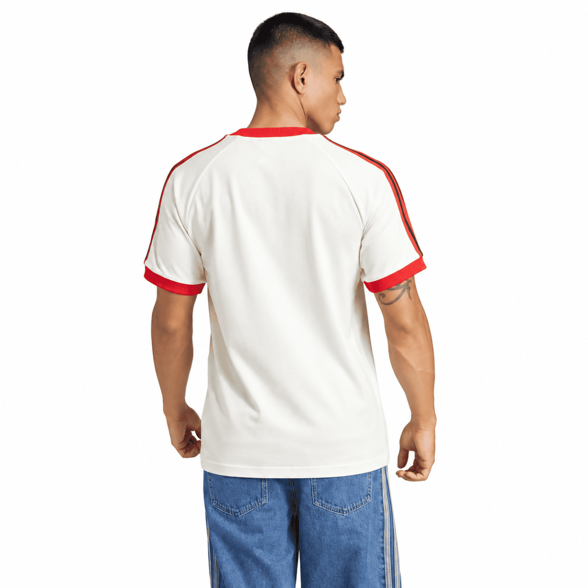 White Flamengo jersey with red accents, back view, season 25/26.