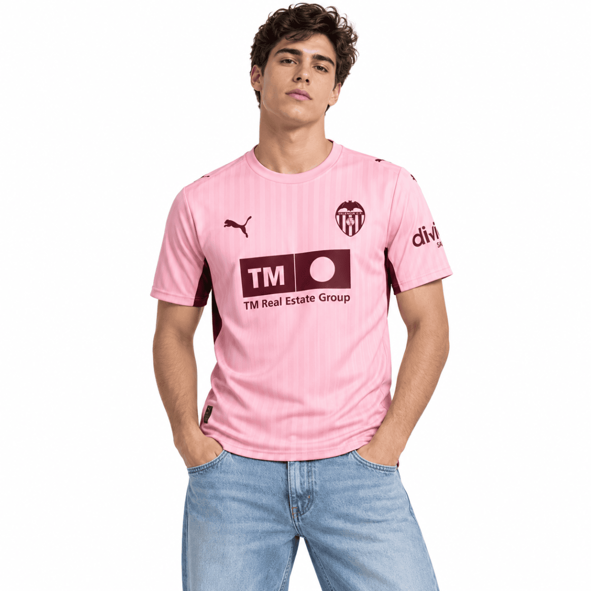 Valencia third jersey 2026/27 in pink with club crest and sponsor logo.