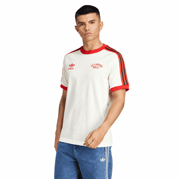 bd2ed382-34f1-4b30-aefb-61e7a21b22ef - UAE SPORT STORE Flamengo commemorative football jersey with red and white colors and club logo.