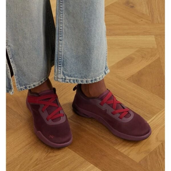 On Running Cloudnova Moon Maroon sneakers worn with jeans - UAE SPORT STORE On Running Cloudnova Moon Maroon sneakers worn with jeans