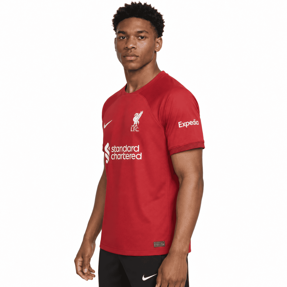 Liverpool Home Jersey 2022/23 - model angle