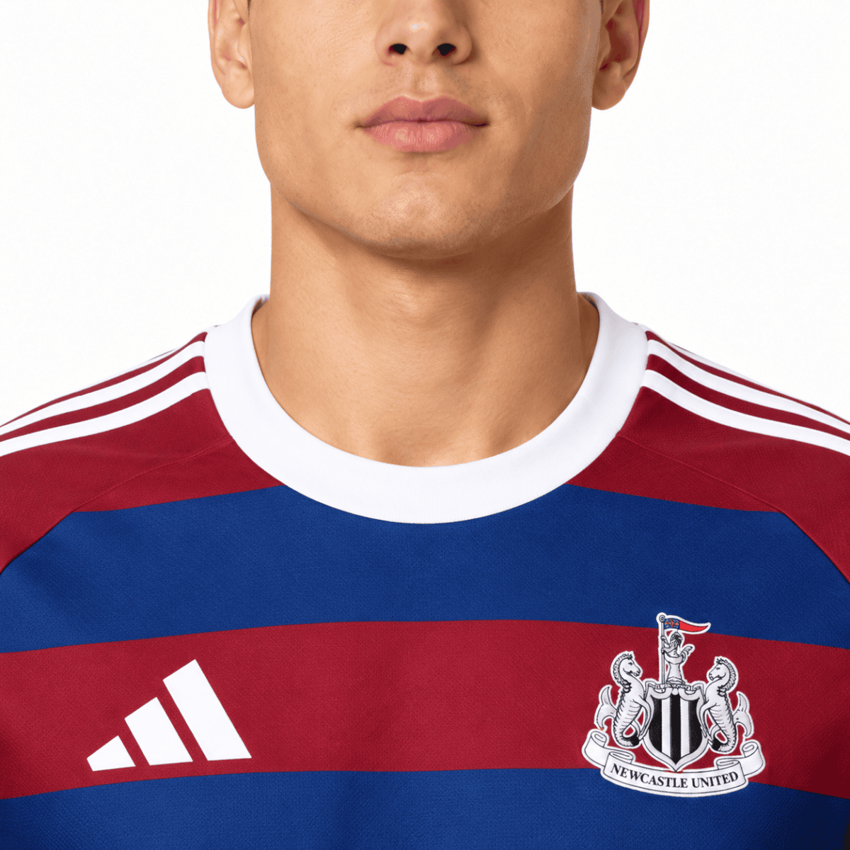 Newcastle United Away Jersey 2024/25 - collar close-up