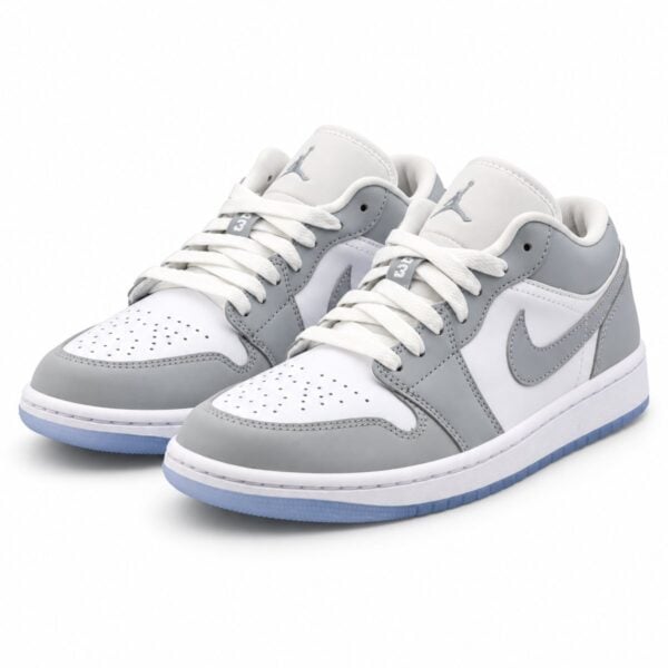 Air Jordan 1 Low Wolf Grey Aluminium side profile with grey Swoosh and icy blue outsole - UAE SPORT STORE Air Jordan 1 Low Wolf Grey Aluminium side profile with grey Swoosh and icy blue outsole
